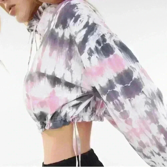 BERSHKA Tie Dye Cropped Zip Up Bomber  Jacket Size M puffed sleeves - Picture 2 of 10